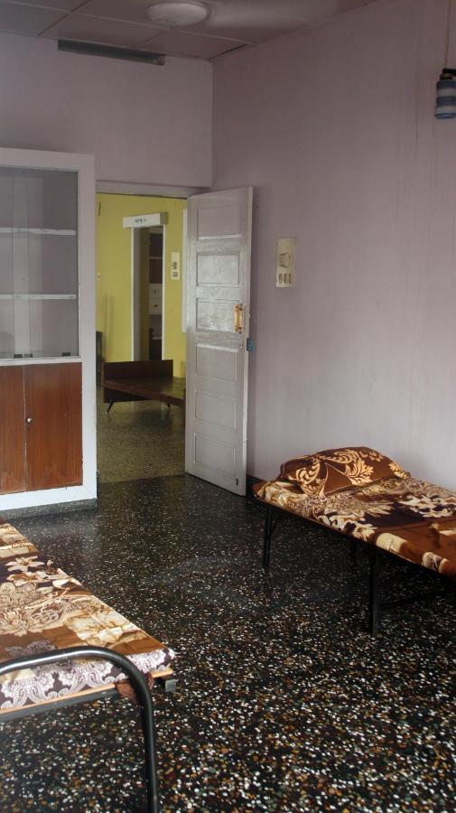 Bed And Bath For 1-8 People Hotel Thiruvananthapuram Екстериор снимка