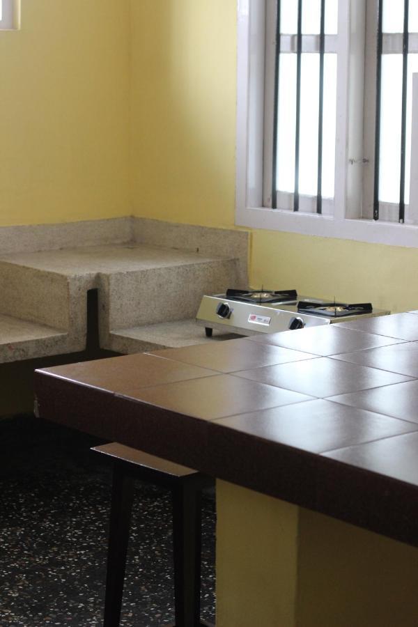 Bed And Bath For 1-8 People Hotel Thiruvananthapuram Екстериор снимка
