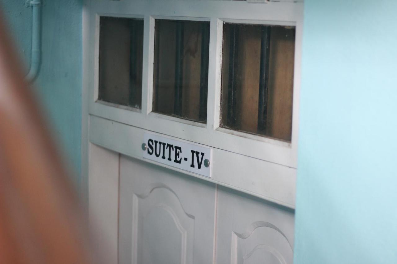 Bed And Bath For 1-8 People Hotel Thiruvananthapuram Екстериор снимка