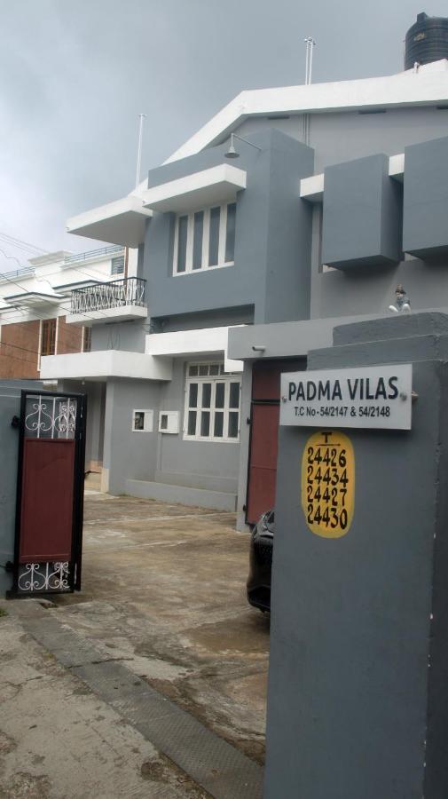 Bed And Bath For 1-8 People Hotel Thiruvananthapuram Екстериор снимка